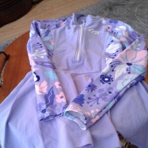 SHEIN Kids Purple Floral Rashguard